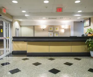 Photo 5 - Red Roof Inn & Suites Philadelphia - Bellmawr