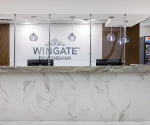 Photo 5 - Wingate by Wyndham Atlanta Galleria/Ballpark