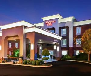 Photo 2 - Hampton Inn Heath-Newark