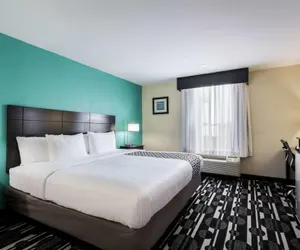 Photo 2 - Bricktown Hotel & Extended Stay