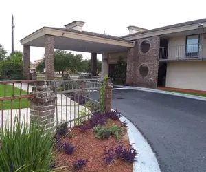 Photo 2 - Gateway Inn - Savannah