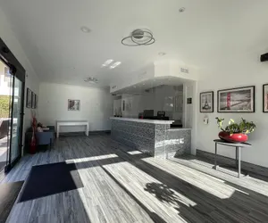Photo 4 - Aggie Inn, an Ascend Collection Hotel