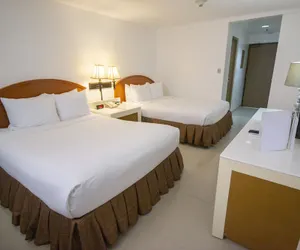 Photo 3 - SureStay Hotel by Best Western Guam Airport South