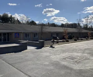 Photo 2 - Motel 6 Putnam, CT