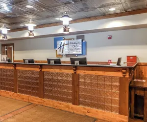 Photo 3 - Holiday Inn Club Vacations David Walley's Resort by IHG