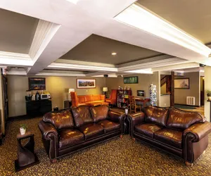 Photo 2 - The Mammoth Creek Inn