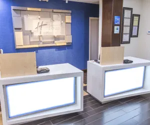 Photo 3 - Holiday Inn Express McDonough by IHG