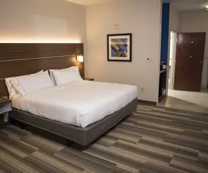 Photo 4 - Holiday Inn Express Hotel & Suites Lexington-Downtown, an IHG Hotel