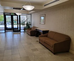 Photo 3 - Budget Inn San Leandro