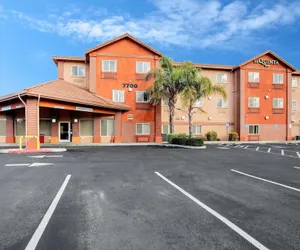 Photo 2 - La Quinta Inn by Wyndham Livermore