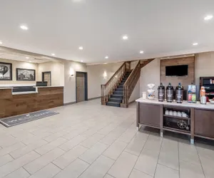 Photo 5 - Country Inn & Suites by Radisson, Findlay, OH