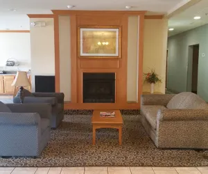 Photo 5 - Holiday Inn Express Toledo West - Napoleon by IHG