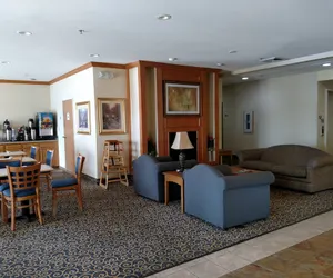 Photo 4 - Holiday Inn Express Toledo West - Napoleon by IHG