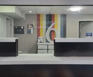 Photo 3 - Motel 6 Omaha, NE