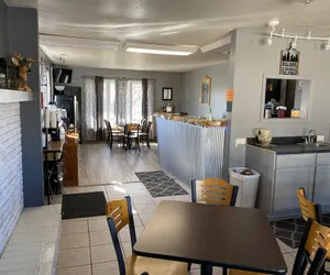 Photo 2 - Deer Lodge Motel