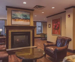Photo 5 - The Parkview Hotel