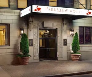 Photo 2 - The Parkview Hotel
