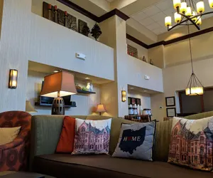 Photo 3 - Hampton Inn & Suites Cincinnati-Union Center