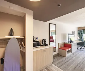 Photo 4 - Hilton Garden Inn Albany