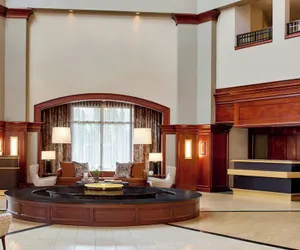 Photo 4 - Renaissance Shoals Resort and Spa