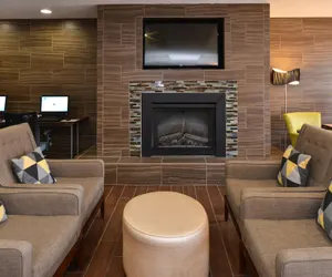 Photo 3 - Holiday Inn Express & Suites Omaha West, an IHG Hotel