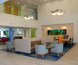 Photo 3 - Holiday Inn Express Hotel & Suites South Padre Island by IHG