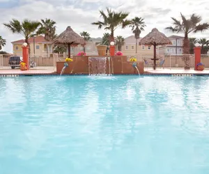 Photo 2 - Holiday Inn Express Hotel & Suites South Padre Island by IHG