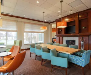 Photo 3 - Hilton Garden Inn Chicago/Midway Airport