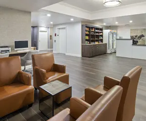 Photo 3 - Best Western Heritage Inn & Suites