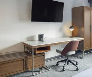 Photo 5 - Courtyard by Marriott Boston-South Boston