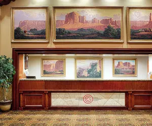 Photo 4 - Grand Canyon Railway Hotel