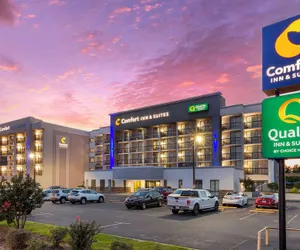 Photo 2 - Comfort Inn & Suites Spring Lake - Fayetteville near Fort Bragg