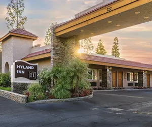 Photo 2 - Hyland Motel Brea