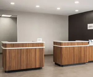 Photo 2 - Courtyard by Marriott Brunswick