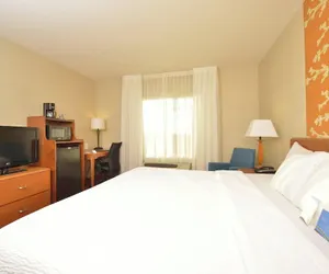 Photo 3 - Fairfield Inn & Suites by Marriott Williamsport