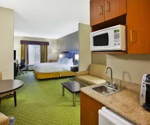 Photo 5 - Holiday Inn Express & Suites Montpelier by IHG