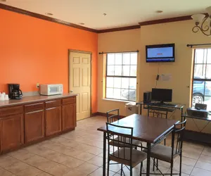 Photo 5 - Boca Chica Inn & Suites Brownsville