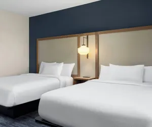 Photo 5 - Fairfield Inn & Suites by Marriott Sacramento Airport Natomas