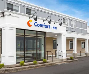 Photo 2 - Comfort Inn Hyannis - Cape Cod