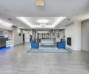 Photo 5 - Platinum Inn & Suites Webster