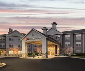 Photo 2 - Best Western Premier Bridgewood Resort Hotel