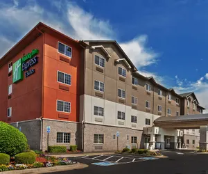 Photo 2 - Holiday Inn Express Hotel & Suites Jenks, an IHG Hotel