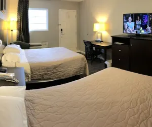 Photo 3 - Deerfield Inn & Suites