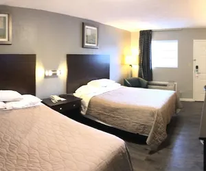 Photo 4 - Deerfield Inn & Suites