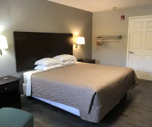 Photo 2 - Deerfield Inn & Suites