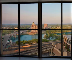 Photo 5 - Marriott Hartford Downtown