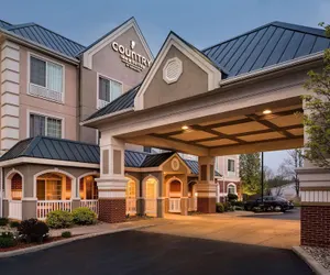 Photo 2 - Country Inn & Suites by Radisson, Michigan City, IN