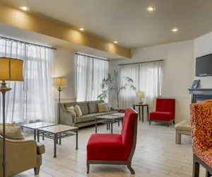 Photo 4 - Best Western Plus Vineyard Inn & Suites