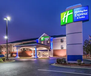 Photo 2 - Holiday Inn Express & Suites Lonoke, an IHG Hotel