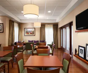 Photo 3 - Hampton Inn Geneva